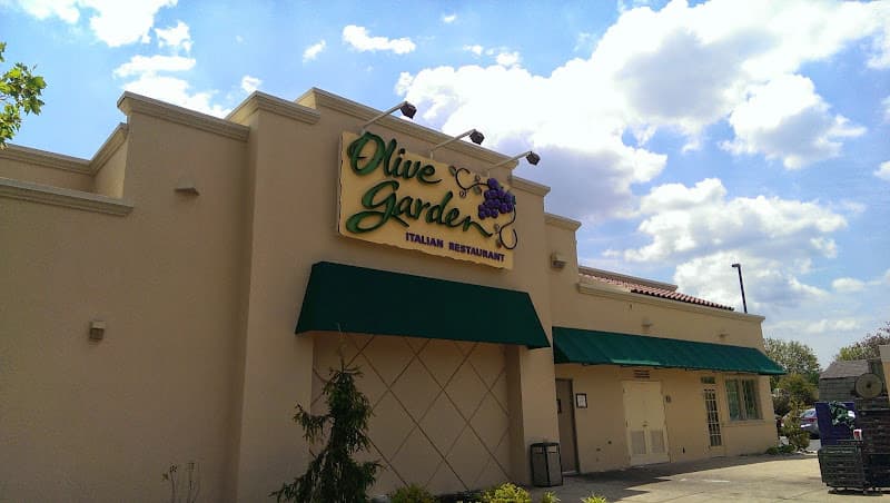 Olive Garden Italian Restaurant logo